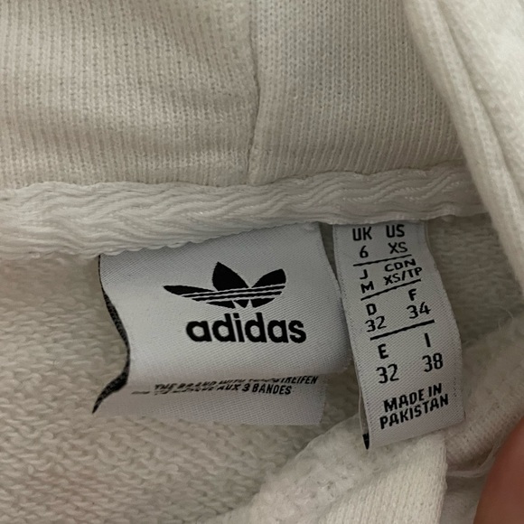 Adidas crop hoodie - Picture 4 of 4